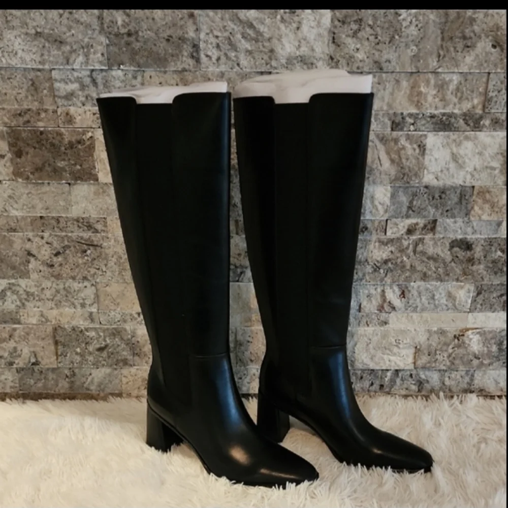 Tyra Tall Knee High Black Shoes